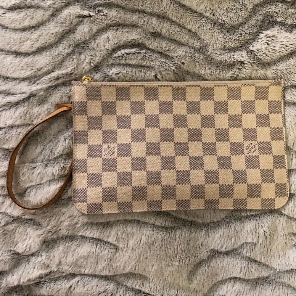 Authentic Louis Vuitton Neverful Pouch Damier Azur - Picture 2 of 8